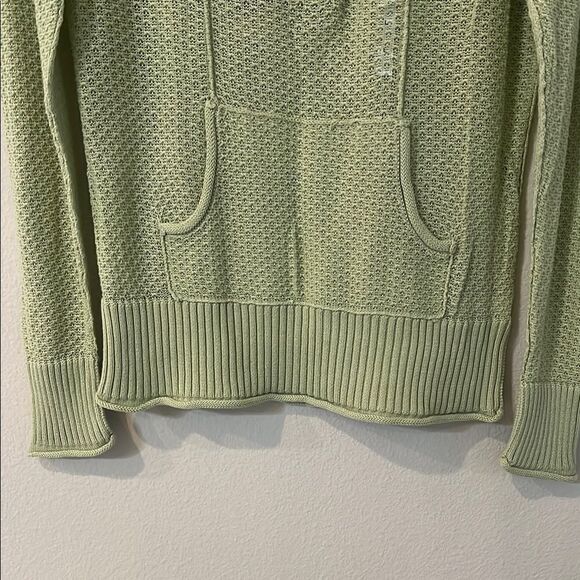 Green Knit Sweater - Picture 5 of 8